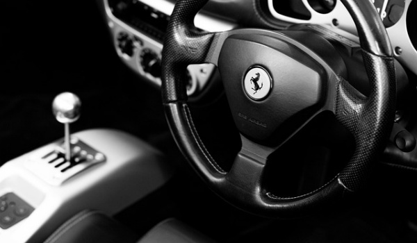 全新奥迪A6惊艳登场：液态金属外观，专为年轻一代打造！