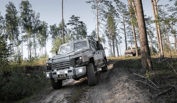 新款宝马5系与X3配置大揭秘：9月上市在即，亮点抢先看！