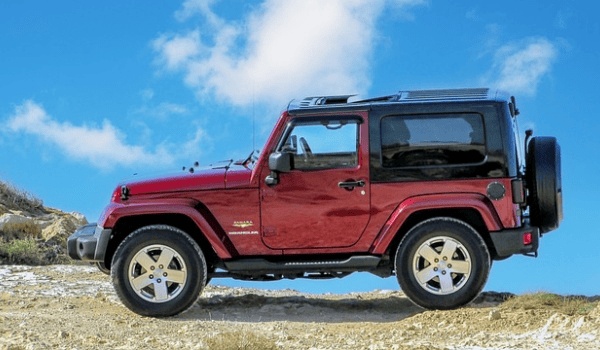 吉利缤瑞发动机故障灯亮起？别慌！全面解析原因与应对策略