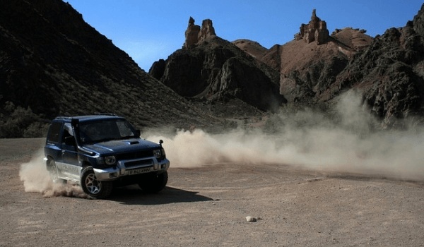 全新大众速腾上海车展首秀：1.5T引擎+科技内饰，重塑紧凑型轿车新标杆！